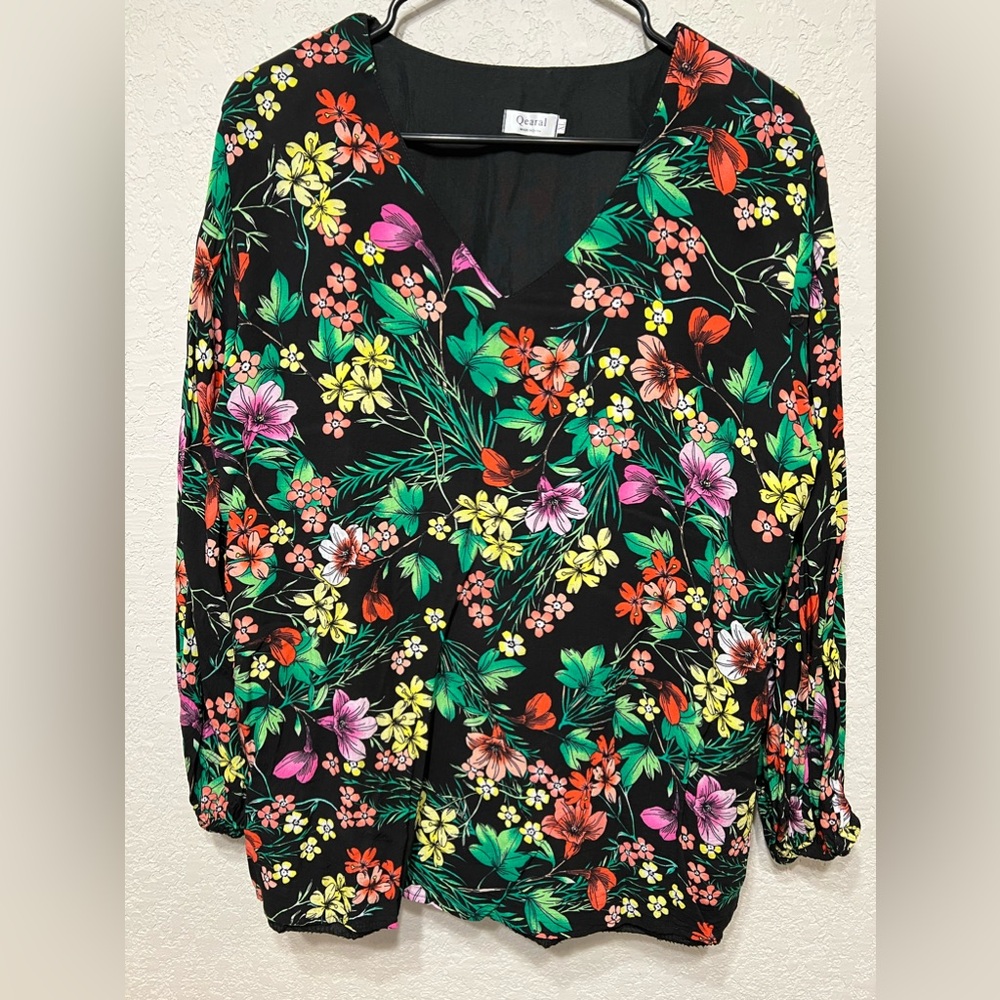 QEARAL Tropical Floral Long Sleeve blouse